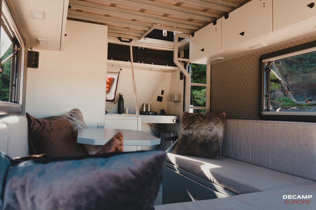 decamp-caravan-2022-fs1-1-17-1024x682