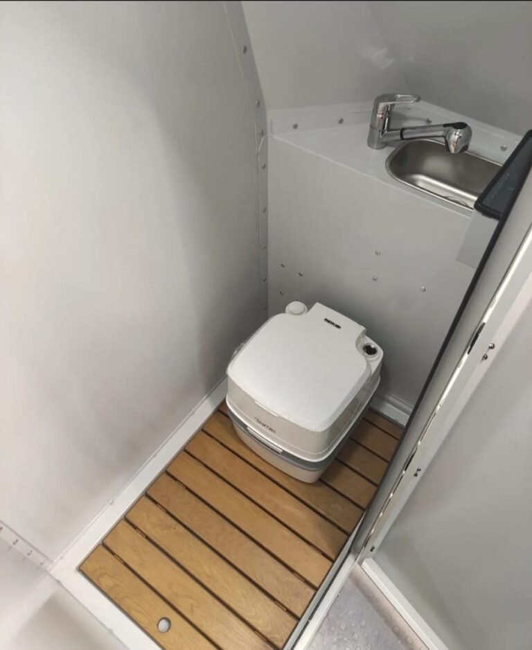 decamp-x3-4x4-27-768x938