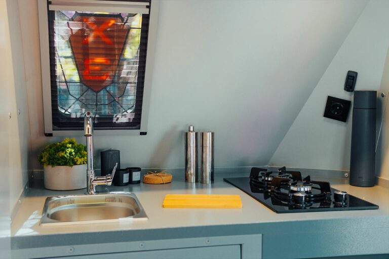 decamp-x3-4x4-70-768x512