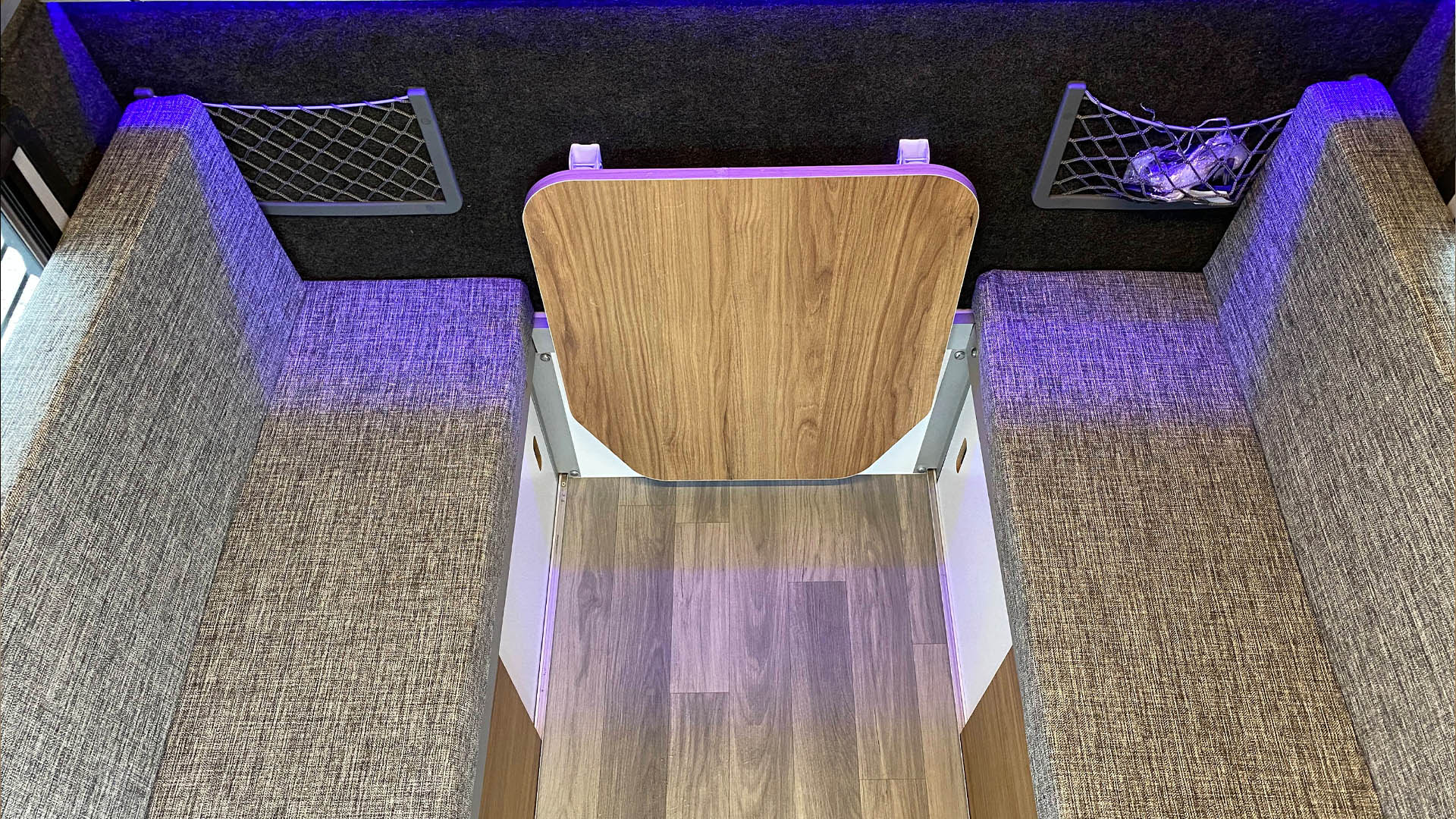 e2c89b102585a41c683d